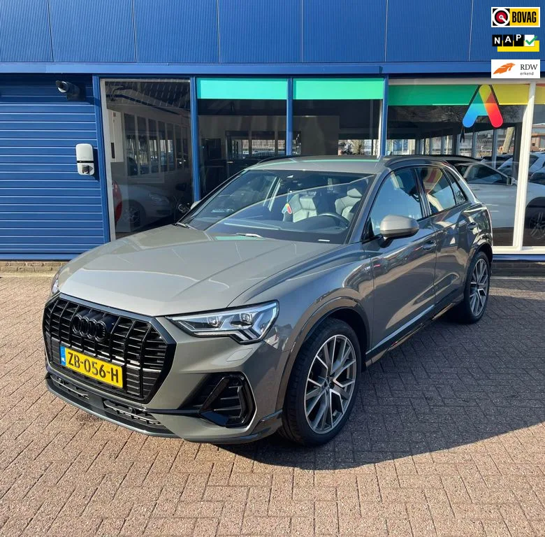 Audi Q3 (2019) — foto 1