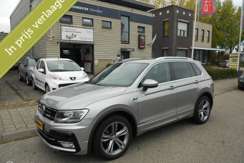 Volkswagen Tiguan (2016)