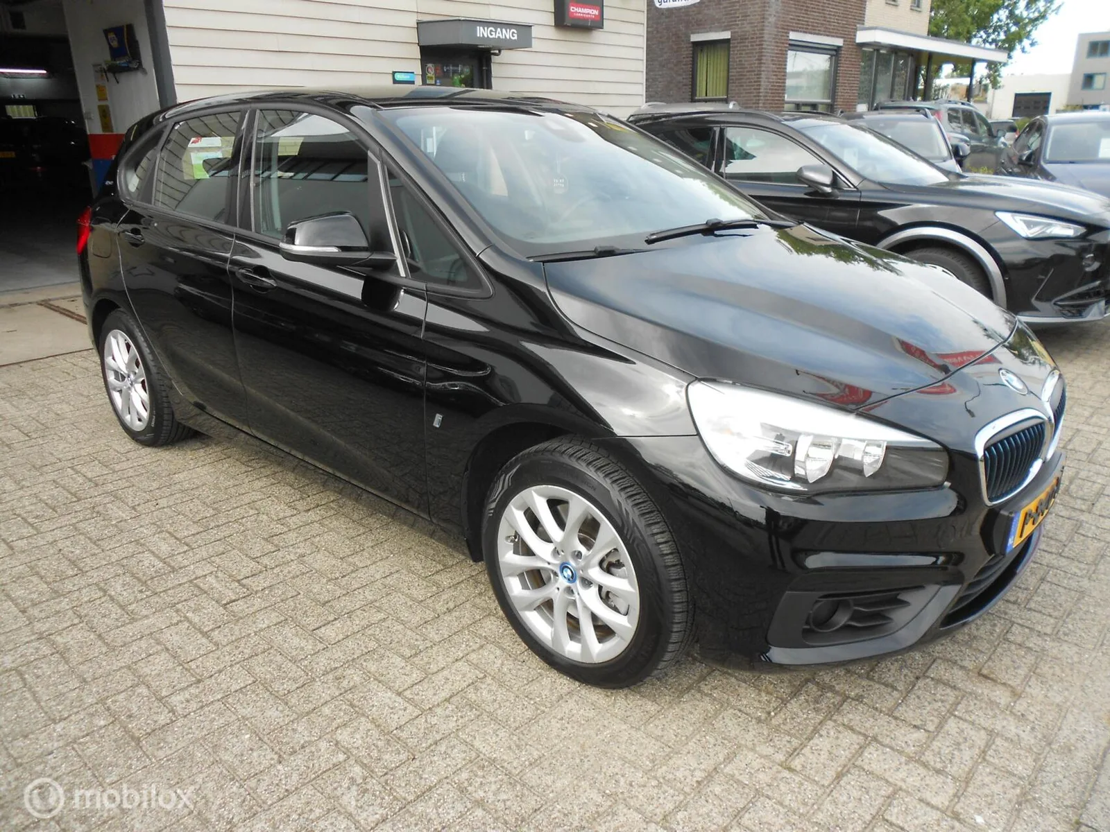BMW 2-Serie Active Tourer (2018) — foto 1