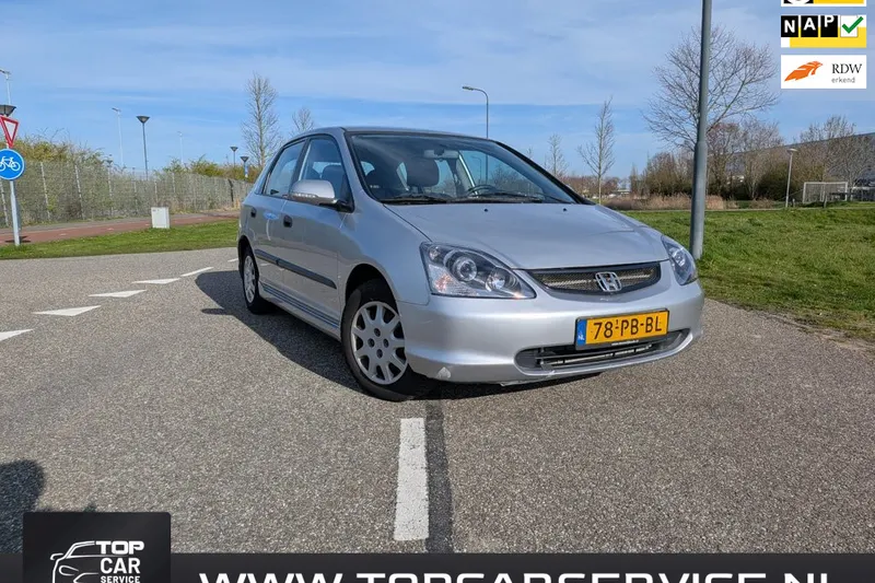Honda Civic (2004)