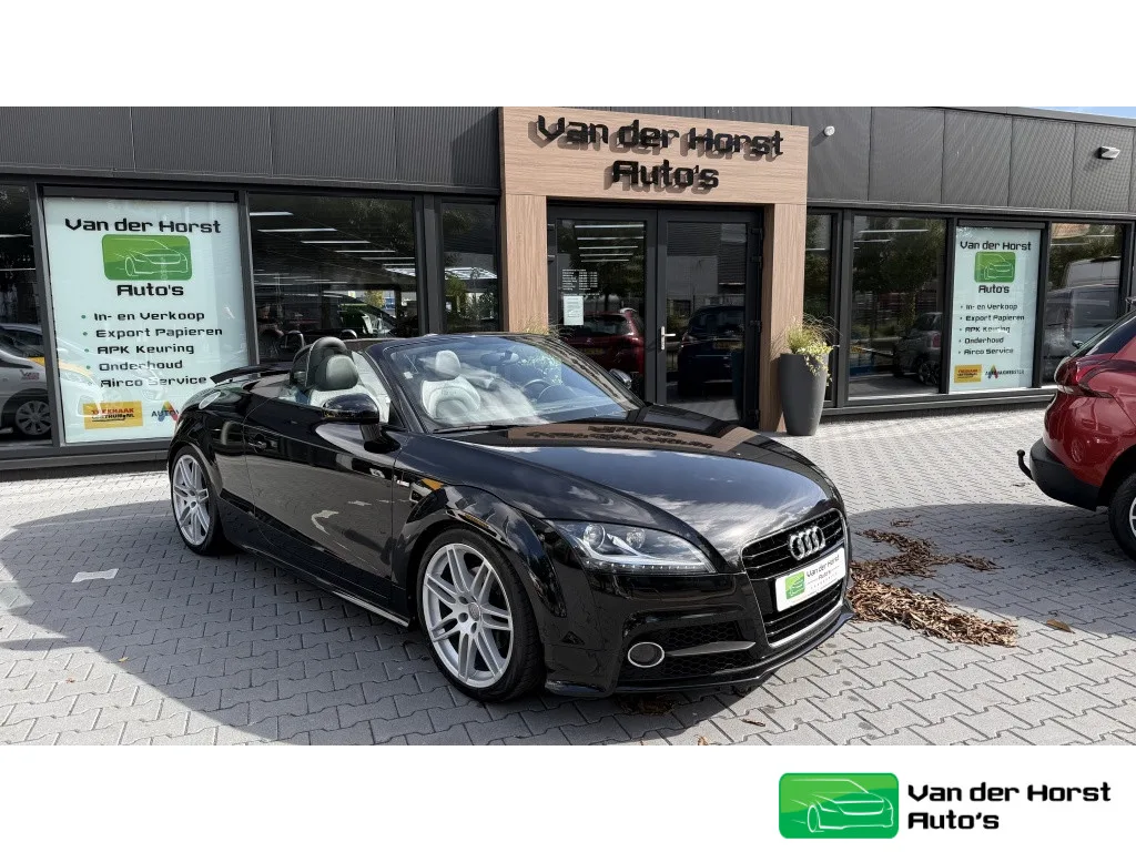 Audi TT (2013) — foto 1
