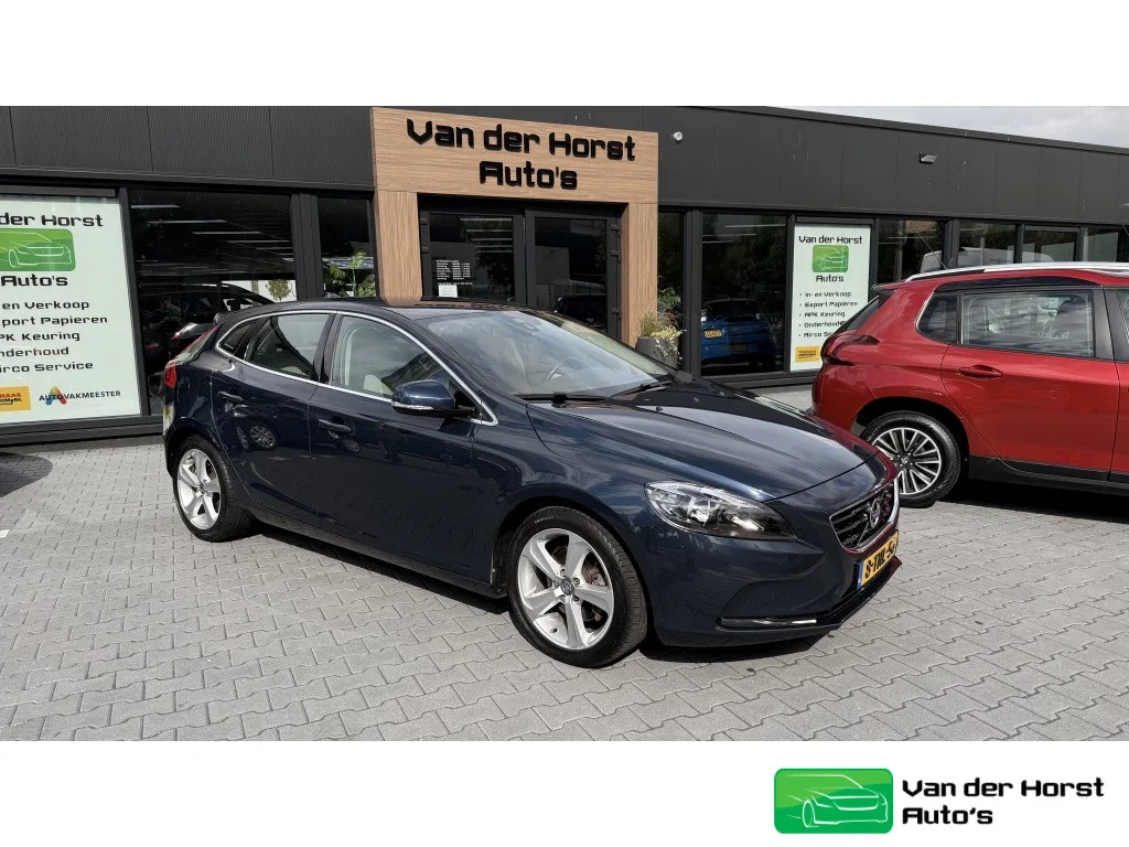 Volvo V40 (2014) — foto 1