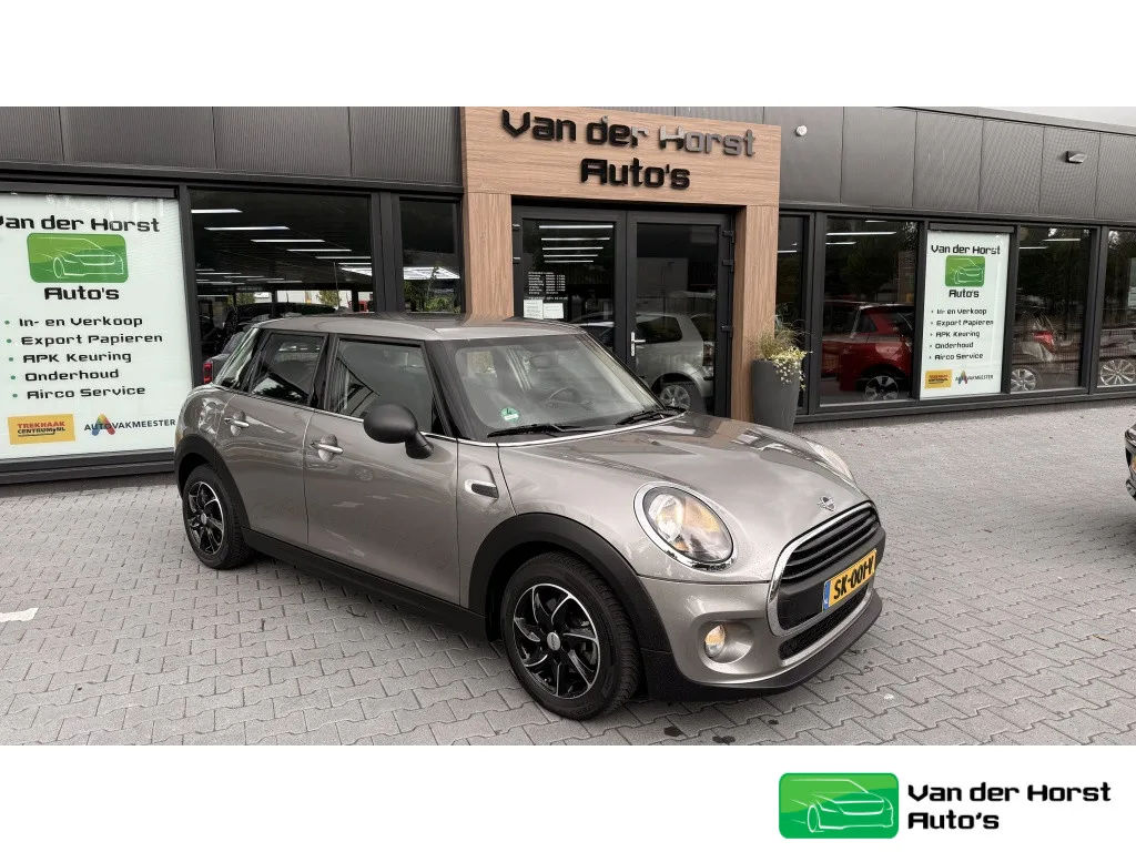 MINI One (2018) — foto 1