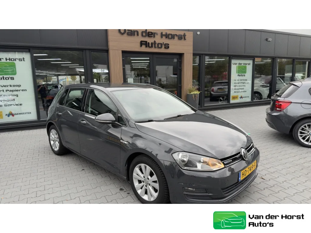 Volkswagen Golf (2015) — foto 1