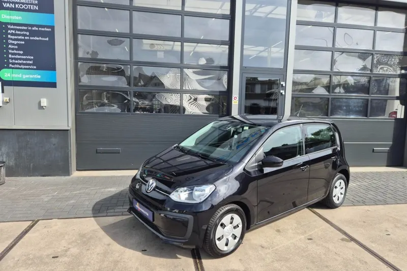 Volkswagen Up! (2020)