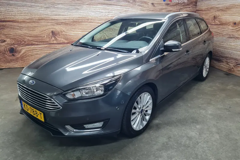 Ford Focus (2016)