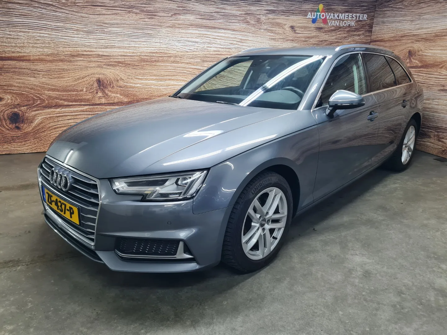 Audi A4 (2019) — foto 1
