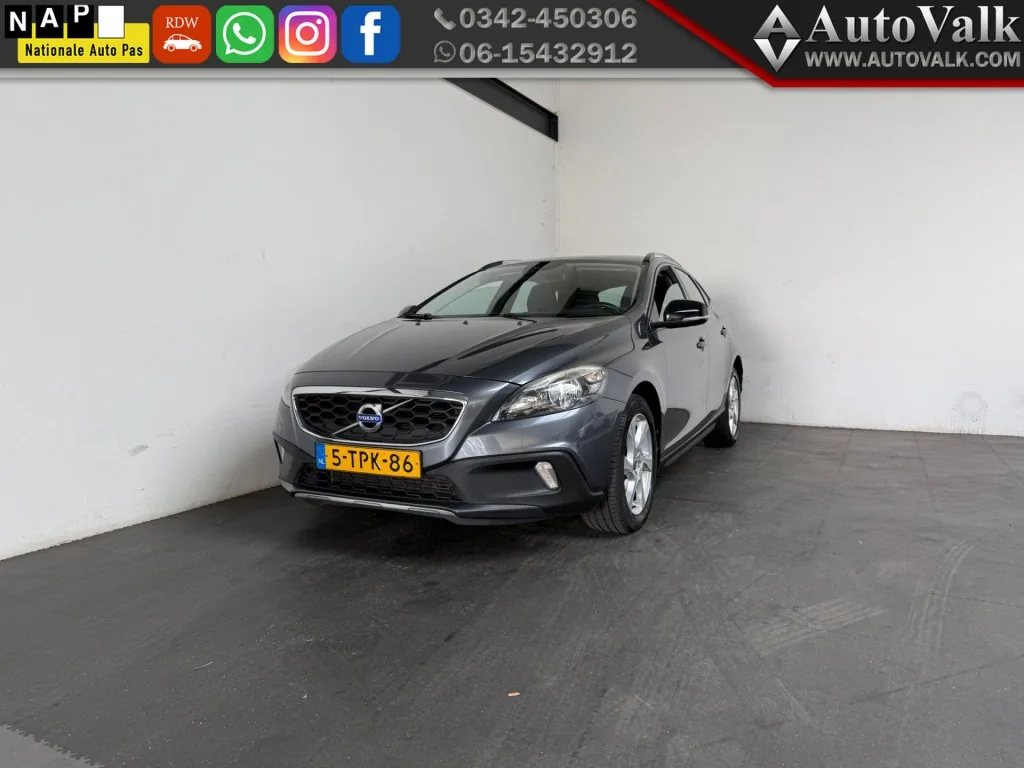 Volvo V40 Cross Country (2014) — foto 1