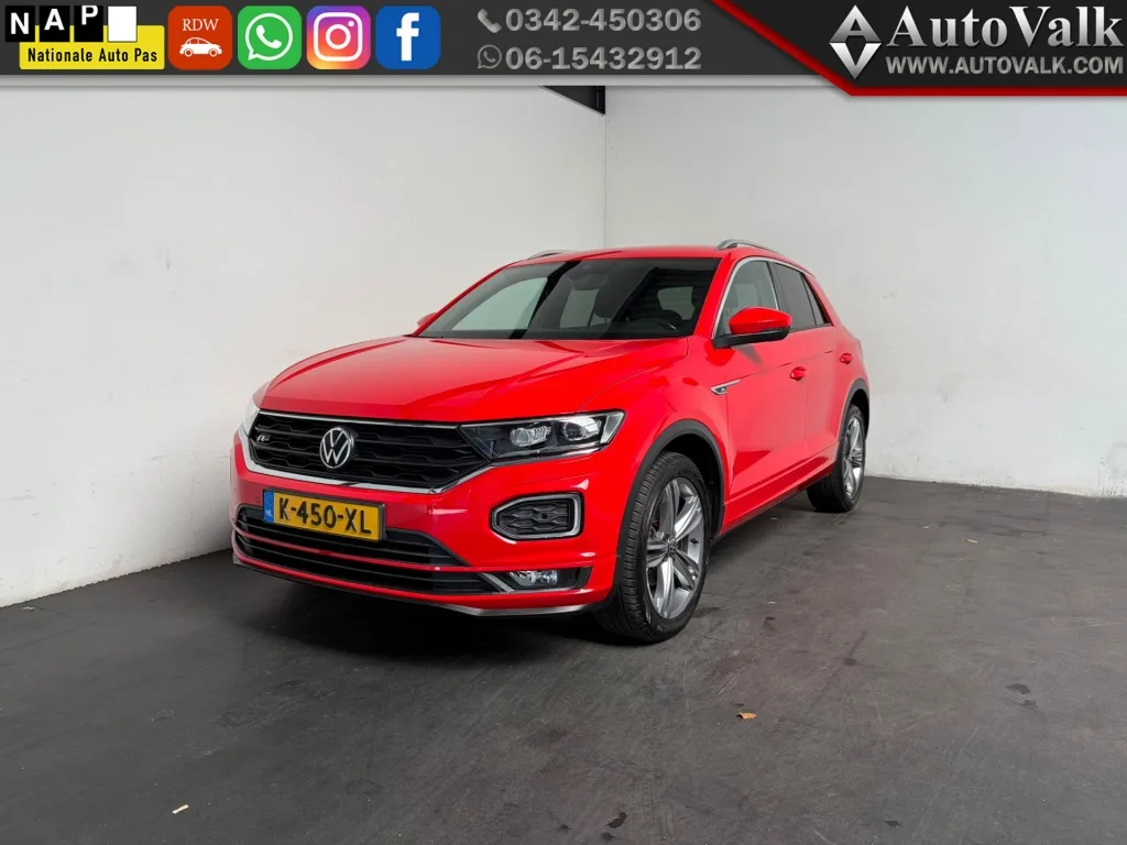 Volkswagen T-Roc (2021) — foto 1