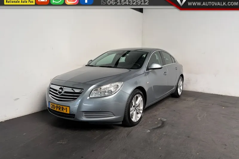 Opel Insignia (2011)