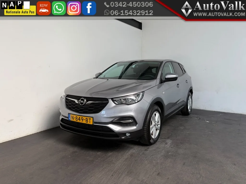 Opel Grandland (2019) — foto 1