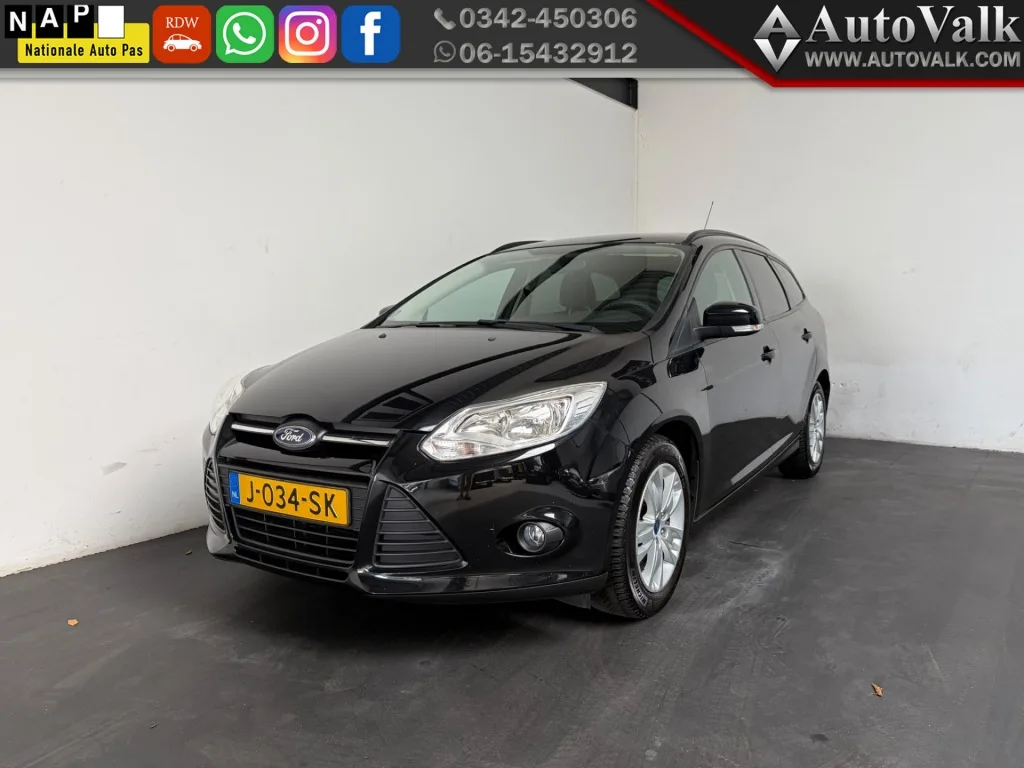 Ford Focus (2014) — foto 1