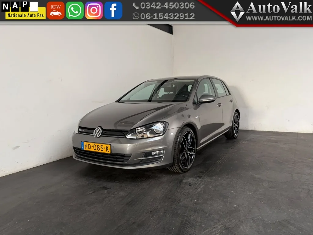 Volkswagen Golf (2015) — foto 1