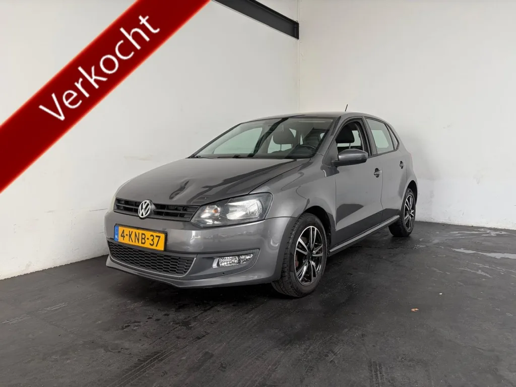 Volkswagen Polo (2013) — foto 1