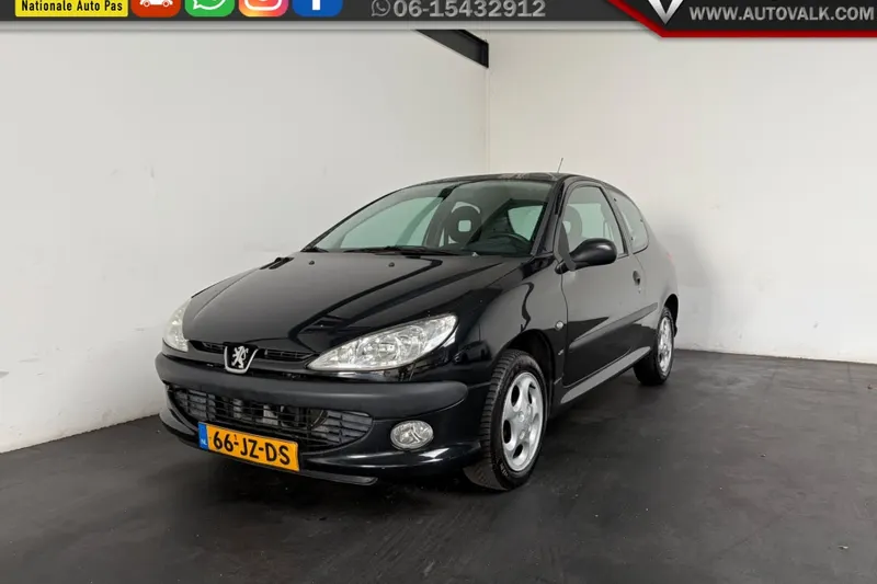 Peugeot 206 (2002)