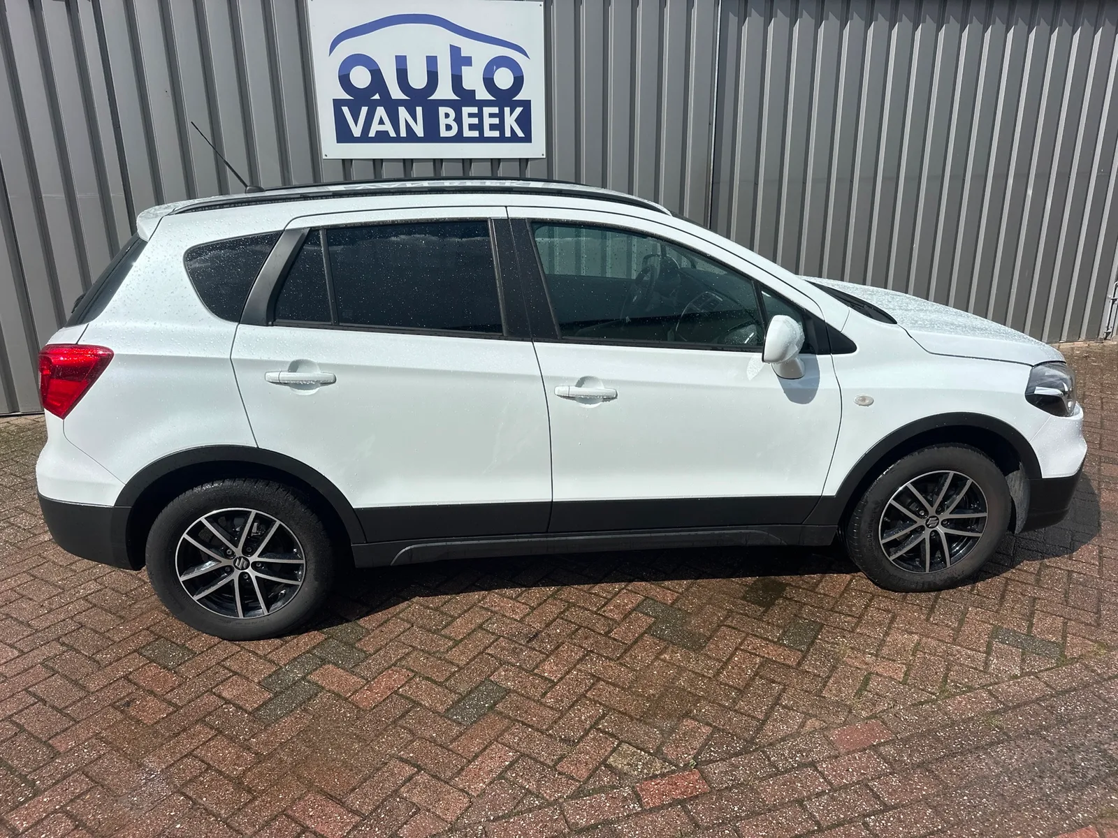 Suzuki S-Cross (2021) — foto 1