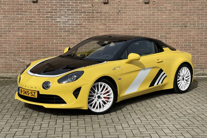 Alpine A110 (2022)