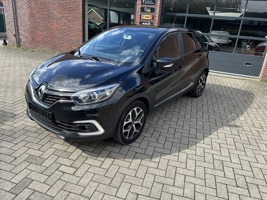 Renault Captur (2018) — foto 1