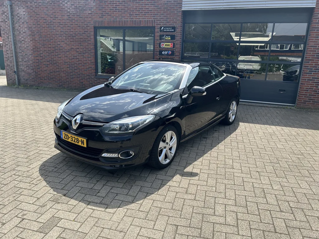 Renault Mégane (2015) — foto 1