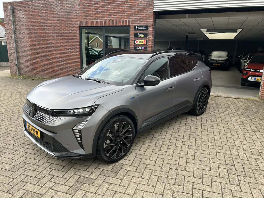 Renault Scenic E-Tech (2024) — foto 1