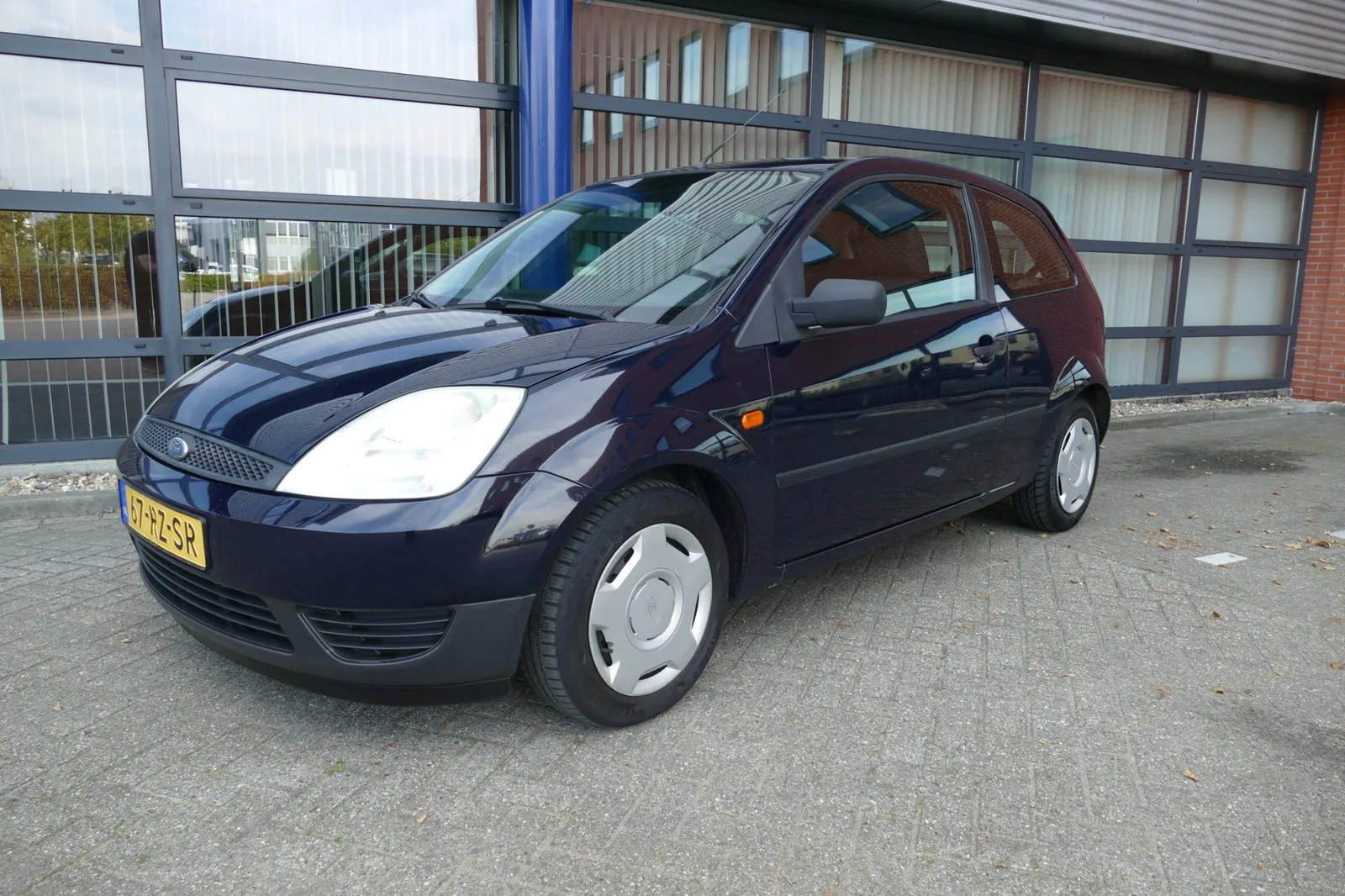 Ford Fiesta (2005) — foto 1