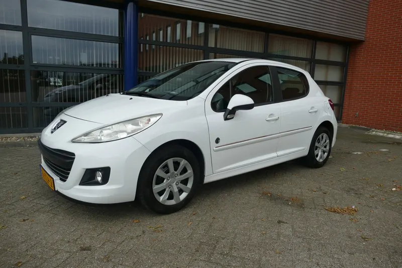 Peugeot 207 (2012)