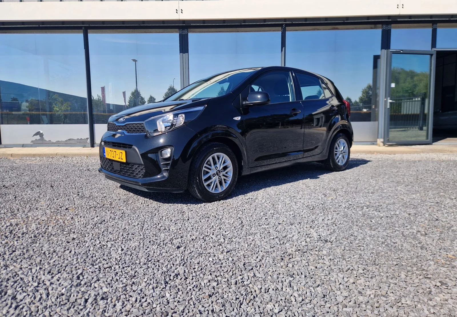 Kia Picanto (2021) — foto 1