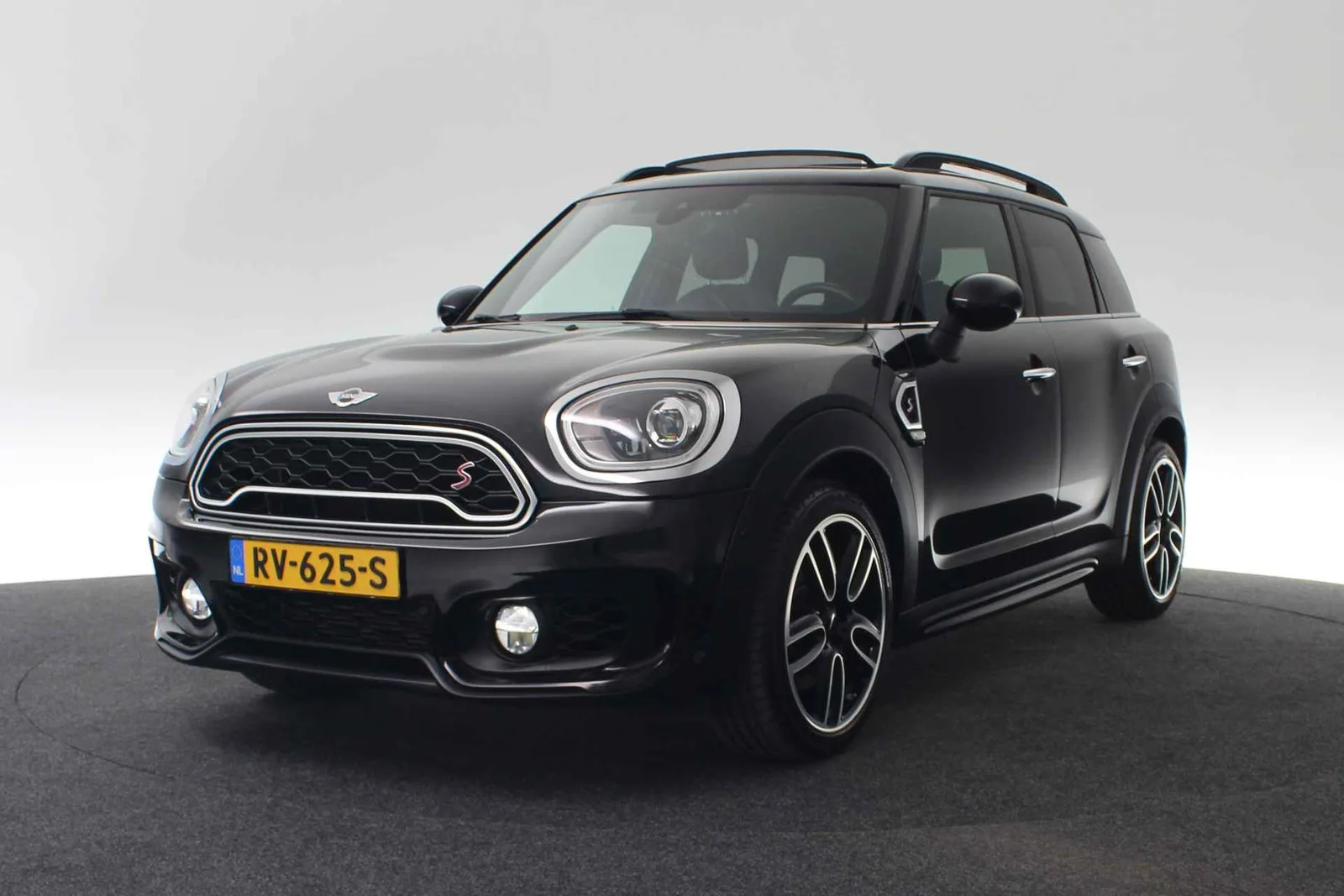 MINI Countryman (2018) — foto 1