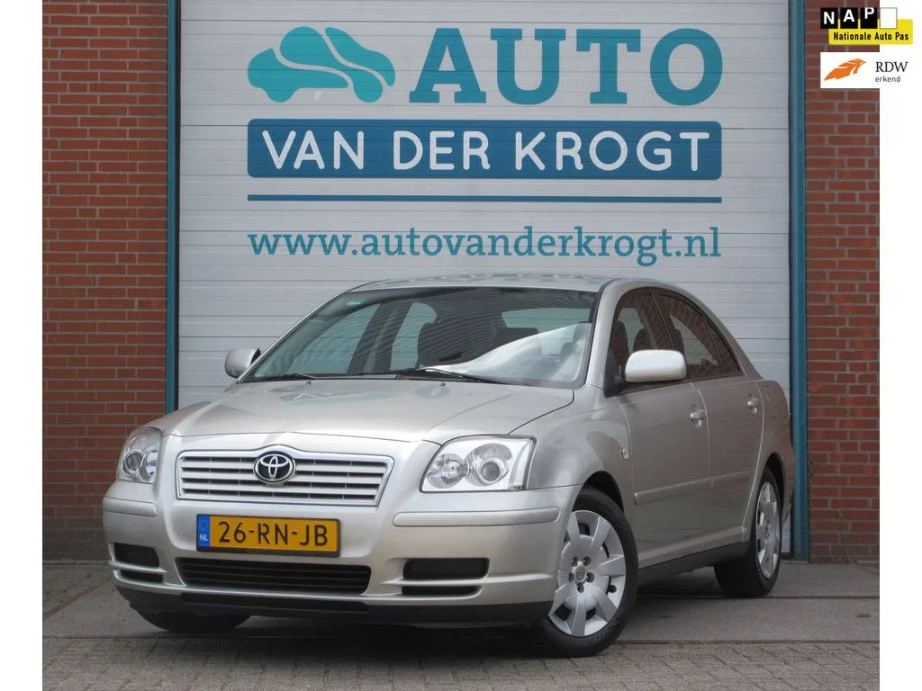 Toyota Avensis (2005) — foto 1