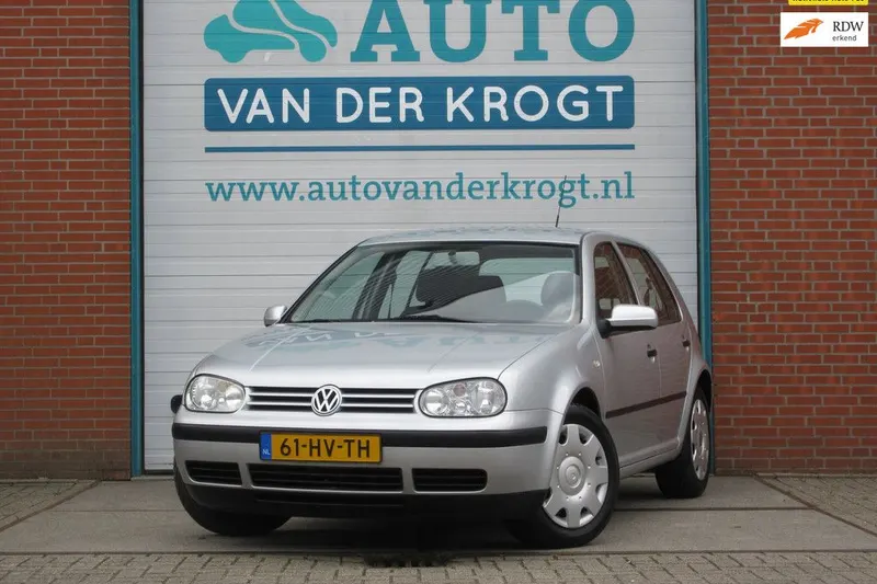 Volkswagen Golf (2002)