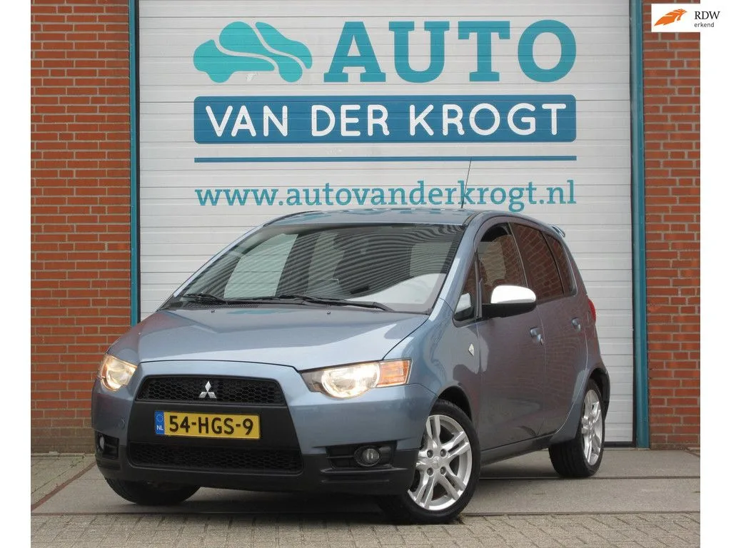 Mitsubishi Colt (2008) — foto 1