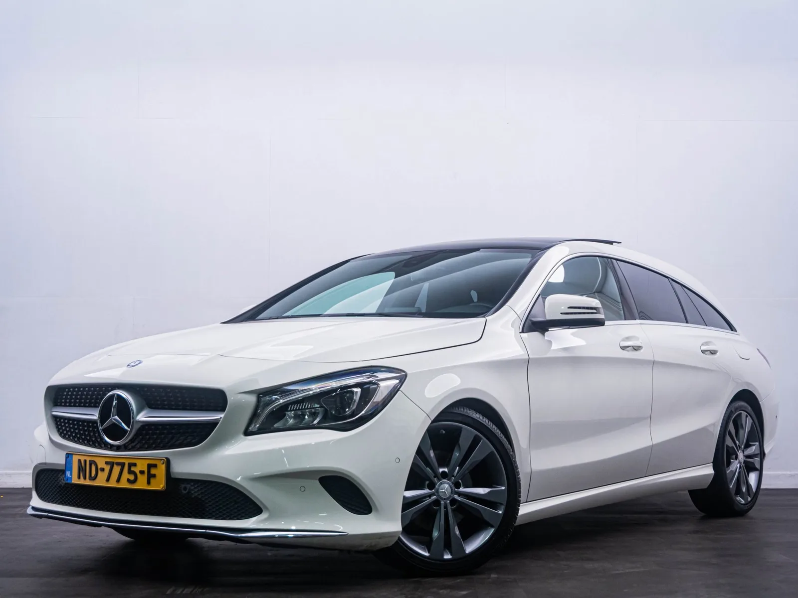 Mercedes-Benz CLA-Klasse (2017) — foto 1