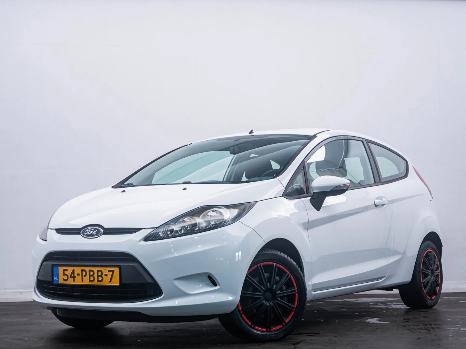 Ford Fiesta (2010) — foto 1