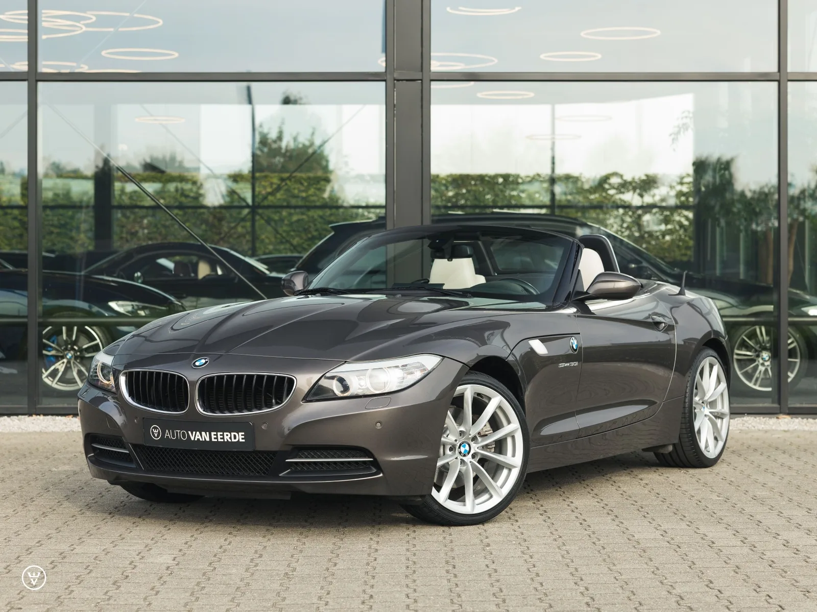 BMW Z4 (2011) — foto 1