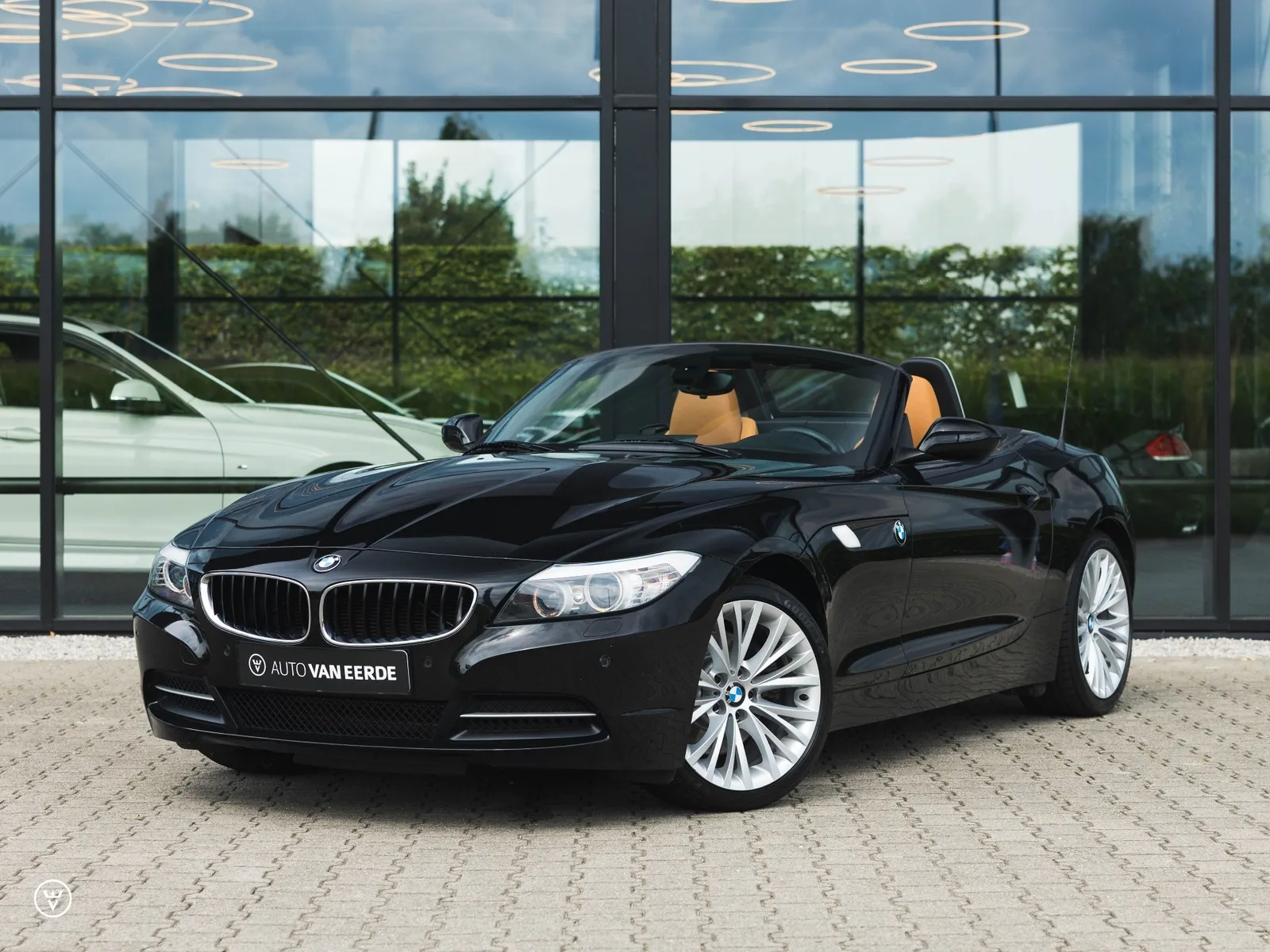 BMW Z4 (2011) — foto 1