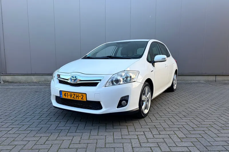 Toyota Auris (2011)
