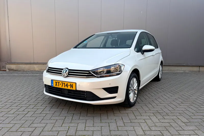 Volkswagen Golf Sportsvan (2015)