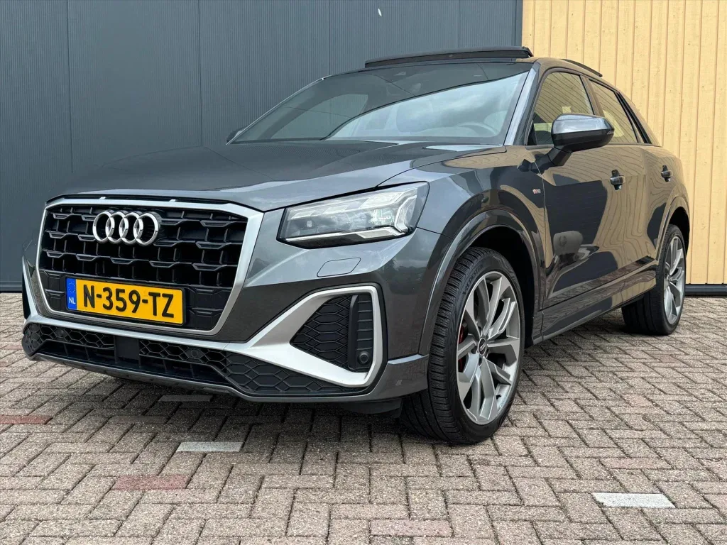 Audi Q2 (2020) — foto 1