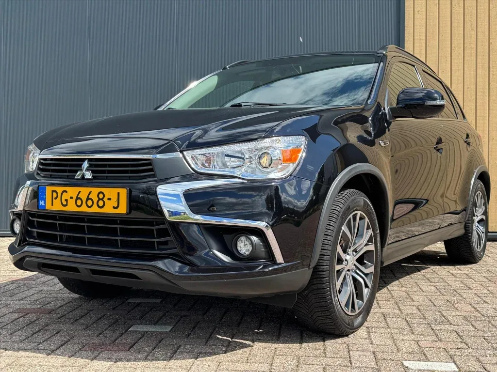 Mitsubishi ASX (2017) — foto 1