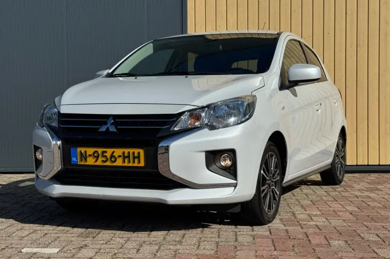Mitsubishi Space Star (2021)