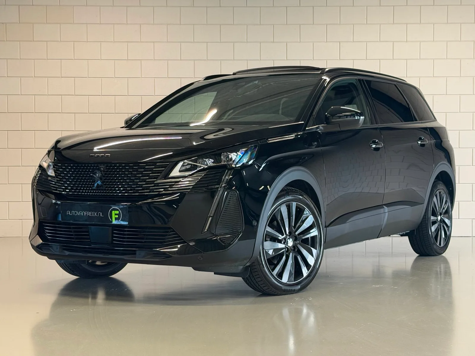 Peugeot 5008 (2022) — foto 1