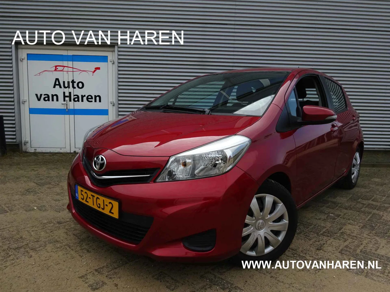 Toyota Yaris (2012) — foto 1