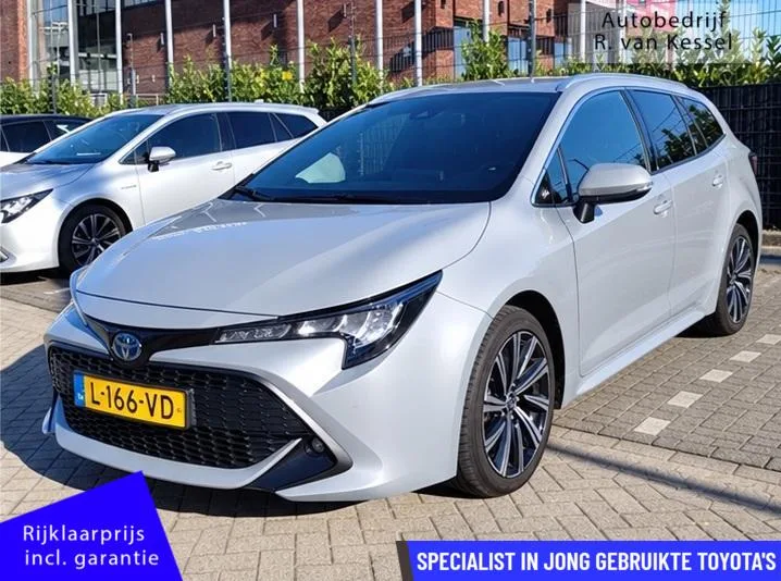 Toyota Corolla (2021) — foto 1