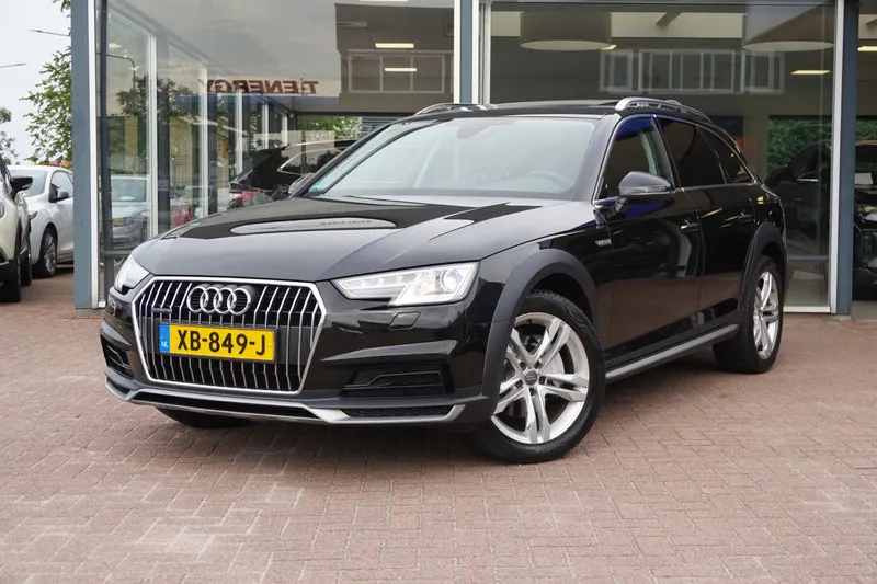 Audi A4 Allroad (2016)