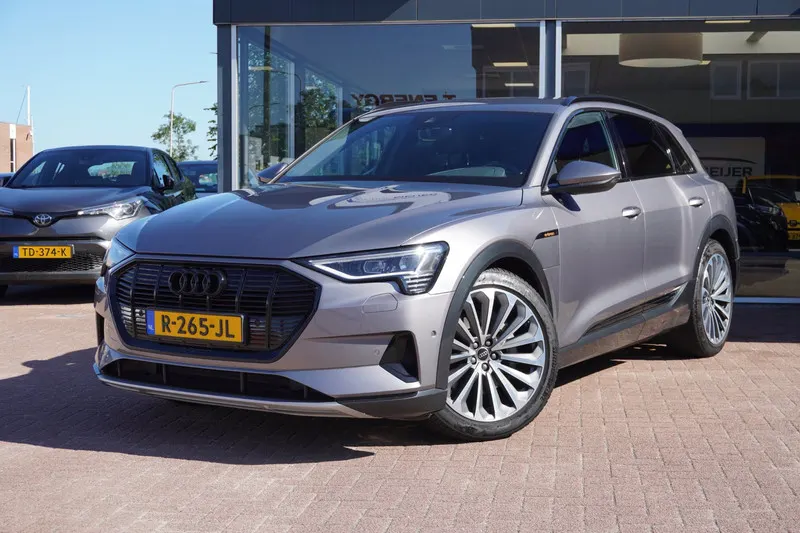 Audi e-tron (2022)
