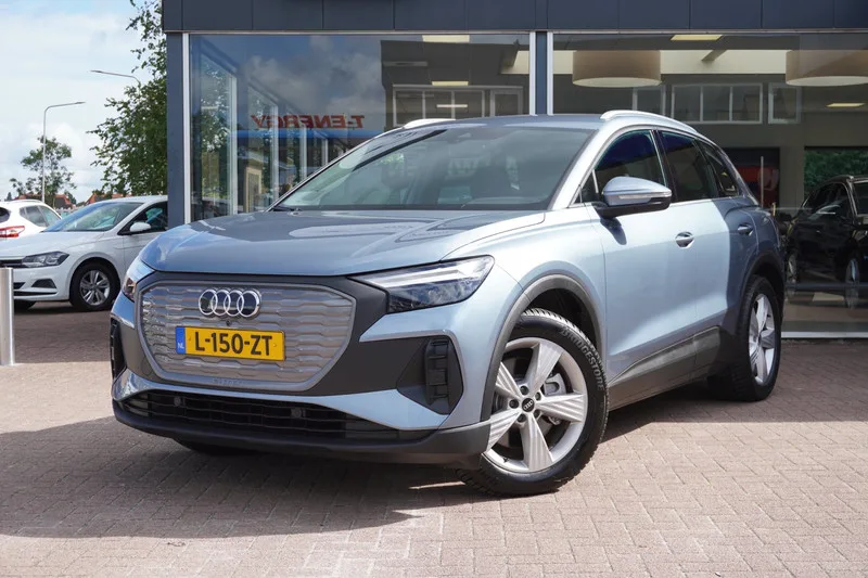 Audi Q4 e-tron (2021) — foto 1