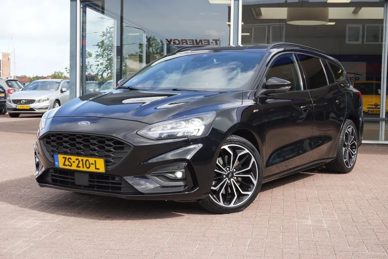 Ford Focus (2019) — foto 1