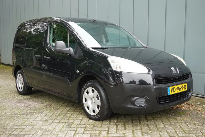 Peugeot Partner (2013) — foto 1