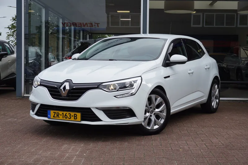 Renault Mégane (2018) — foto 1