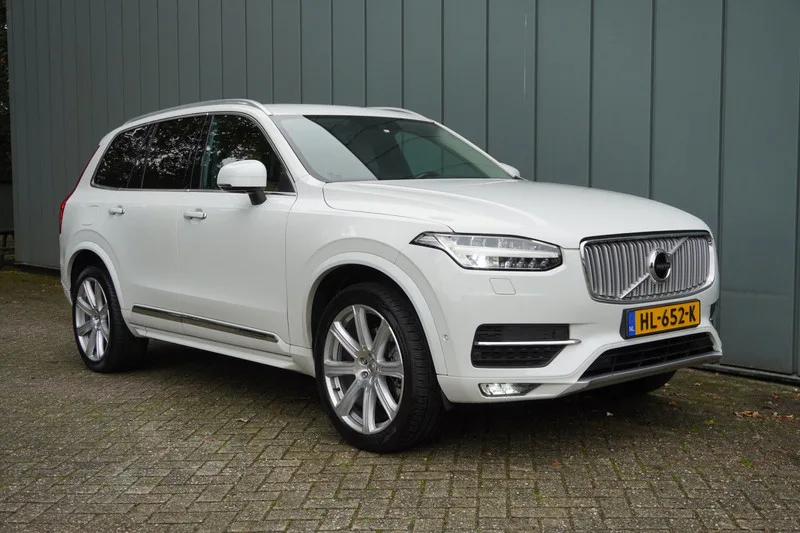 Volvo XC90 (2016) — foto 1